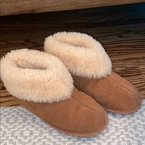 Sheepskin slippers